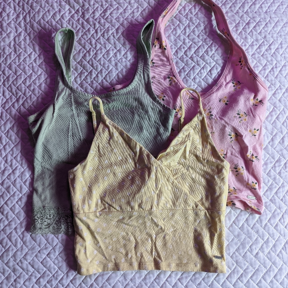 💐BUNDLE💐 Hollister Crop tops